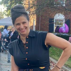 Meet your Posher, Amber